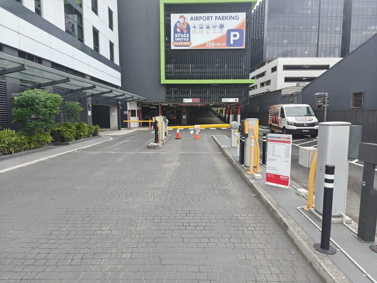Space Shuttle Sydney Airport Parking
